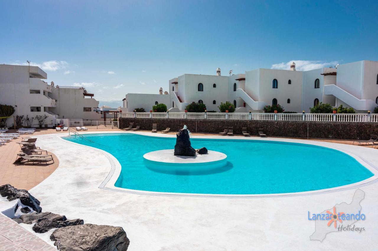 Vivienda Vacacional Rose Costa Teguise Kültér fotó