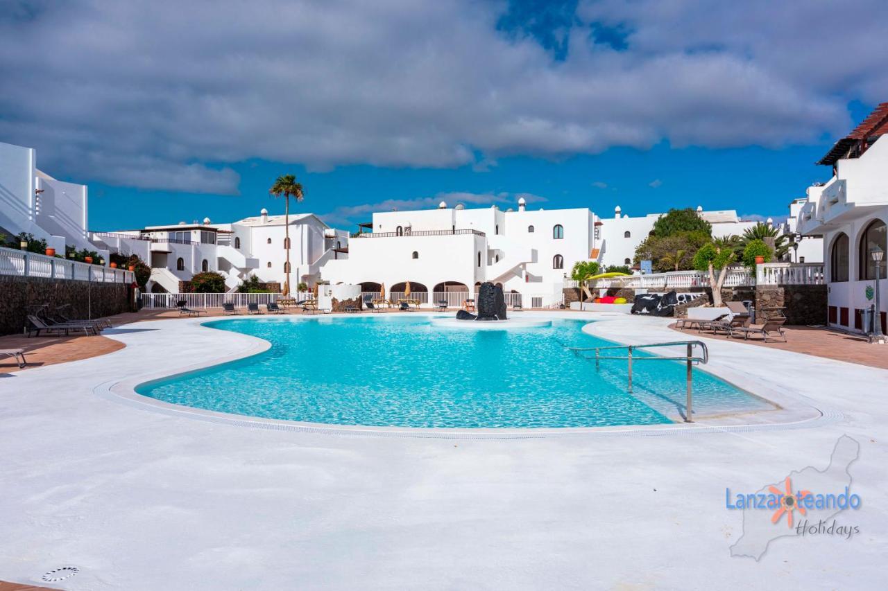Vivienda Vacacional Rose Costa Teguise Kültér fotó