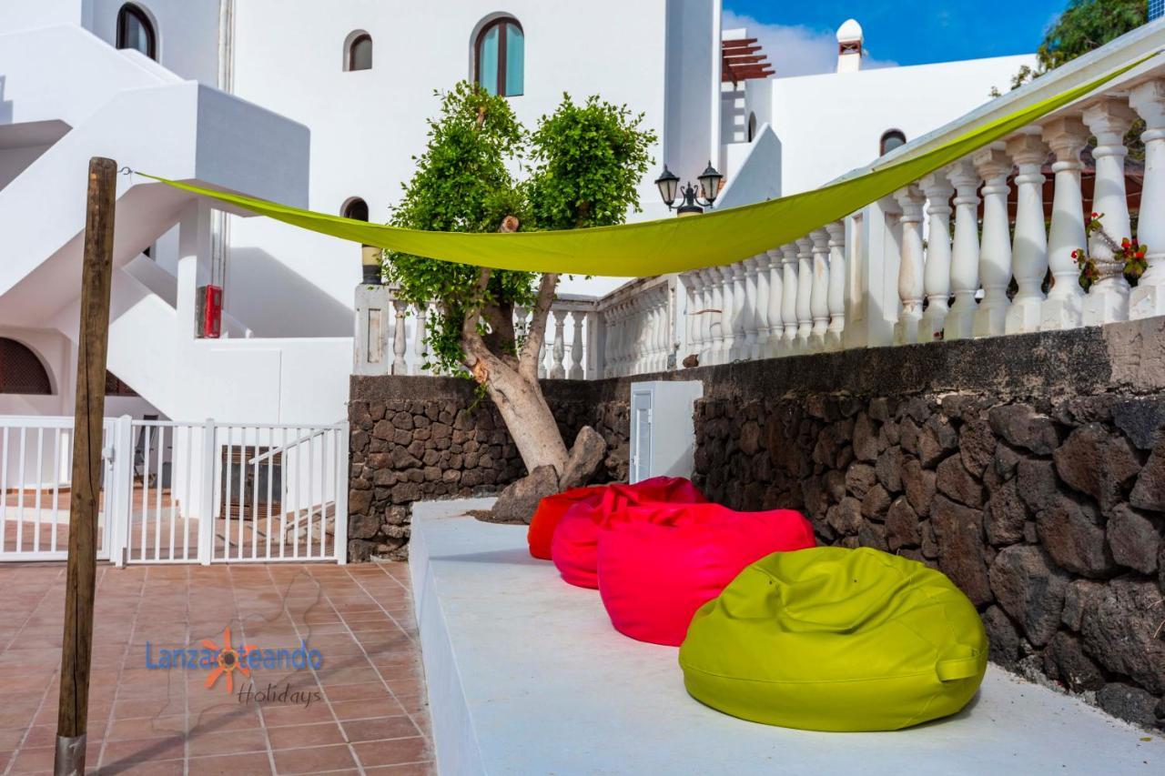 Vivienda Vacacional Rose Costa Teguise Kültér fotó