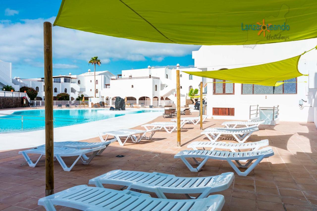 Vivienda Vacacional Rose Costa Teguise Kültér fotó