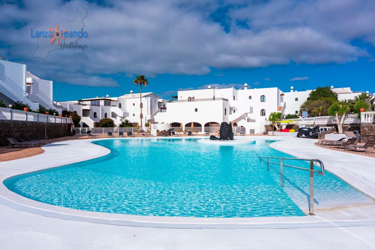 Vivienda Vacacional Rose Costa Teguise Kültér fotó