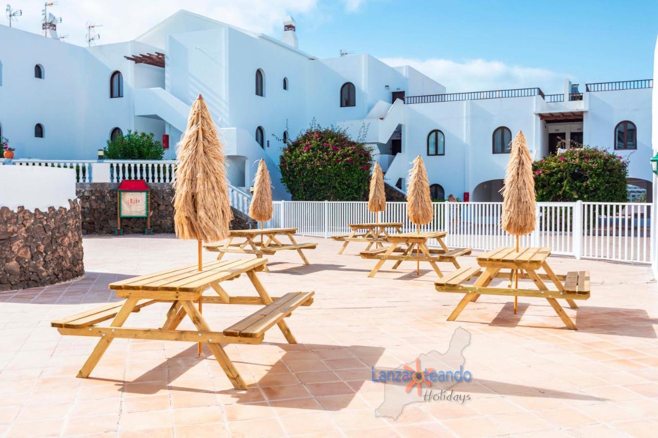 Vivienda Vacacional Rose Costa Teguise Kültér fotó
