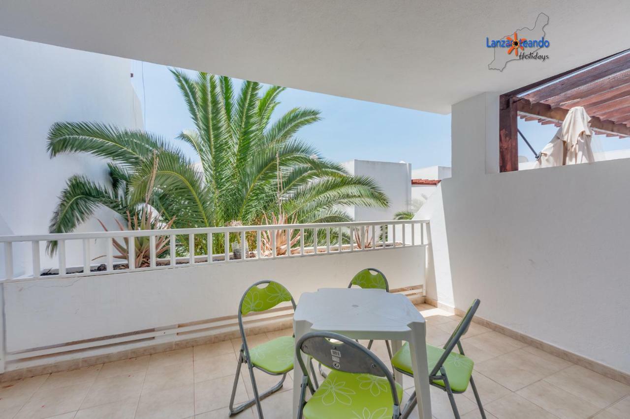 Vivienda Vacacional Rose Costa Teguise Kültér fotó
