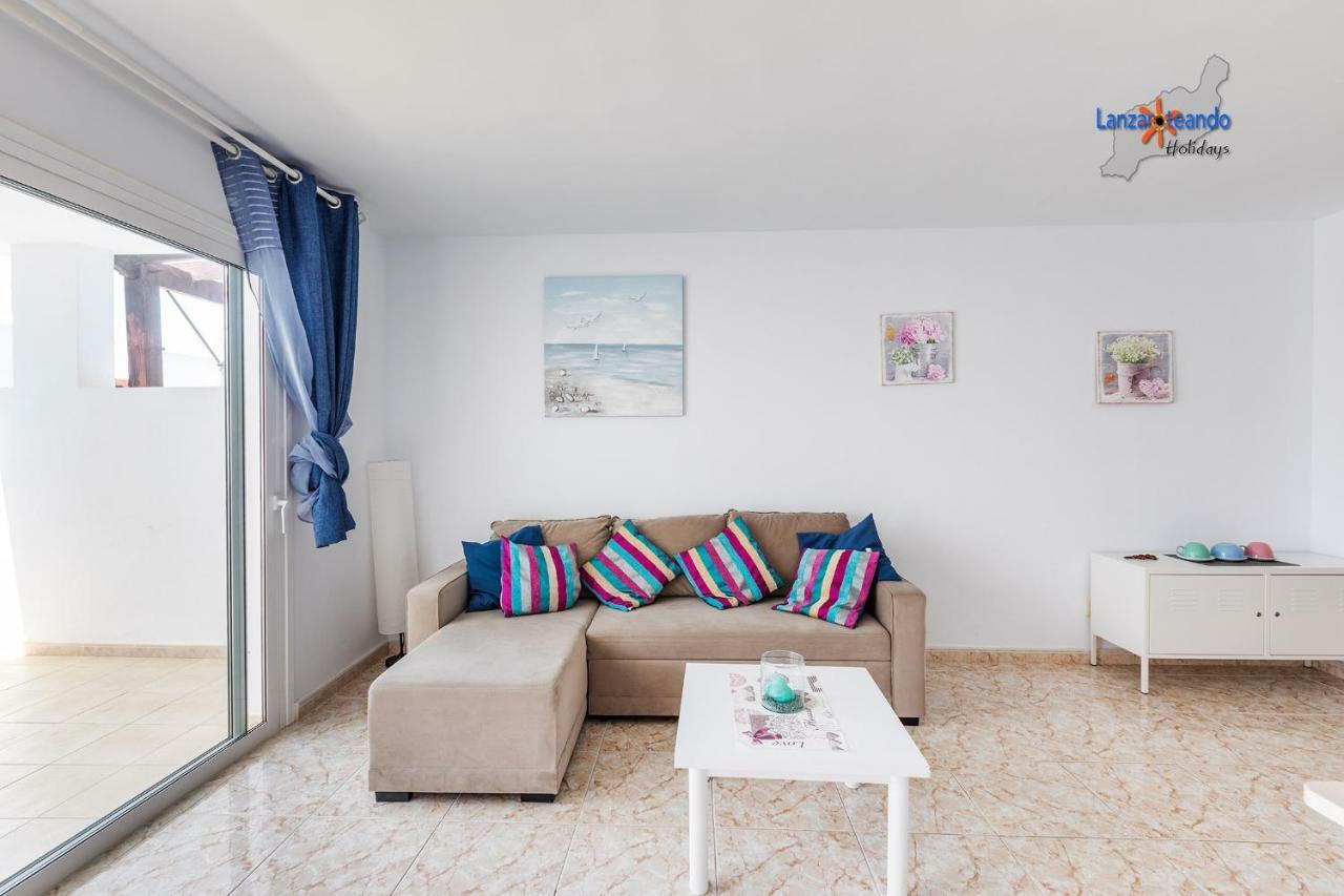 Vivienda Vacacional Rose Costa Teguise Kültér fotó